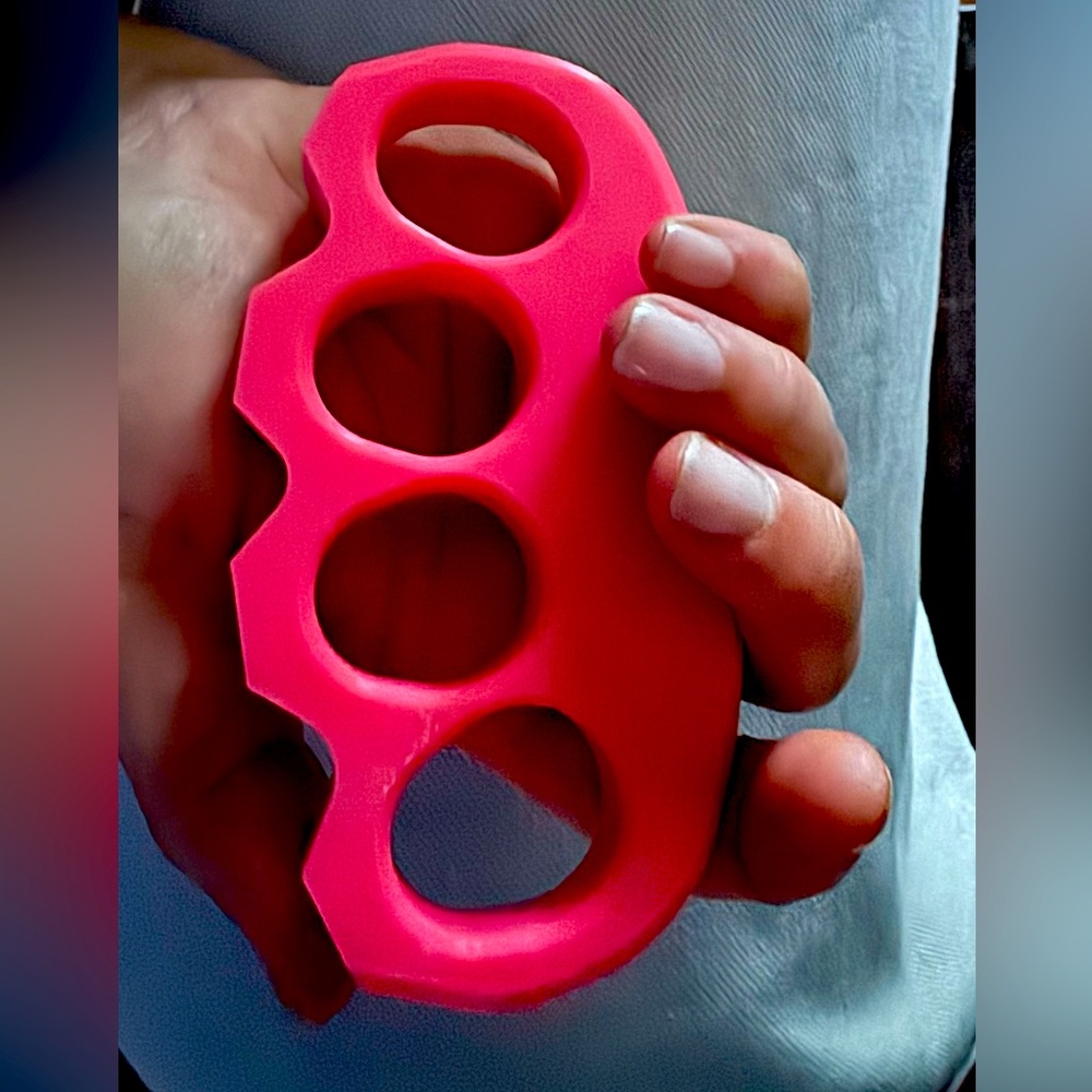 Pink Female Knuckles